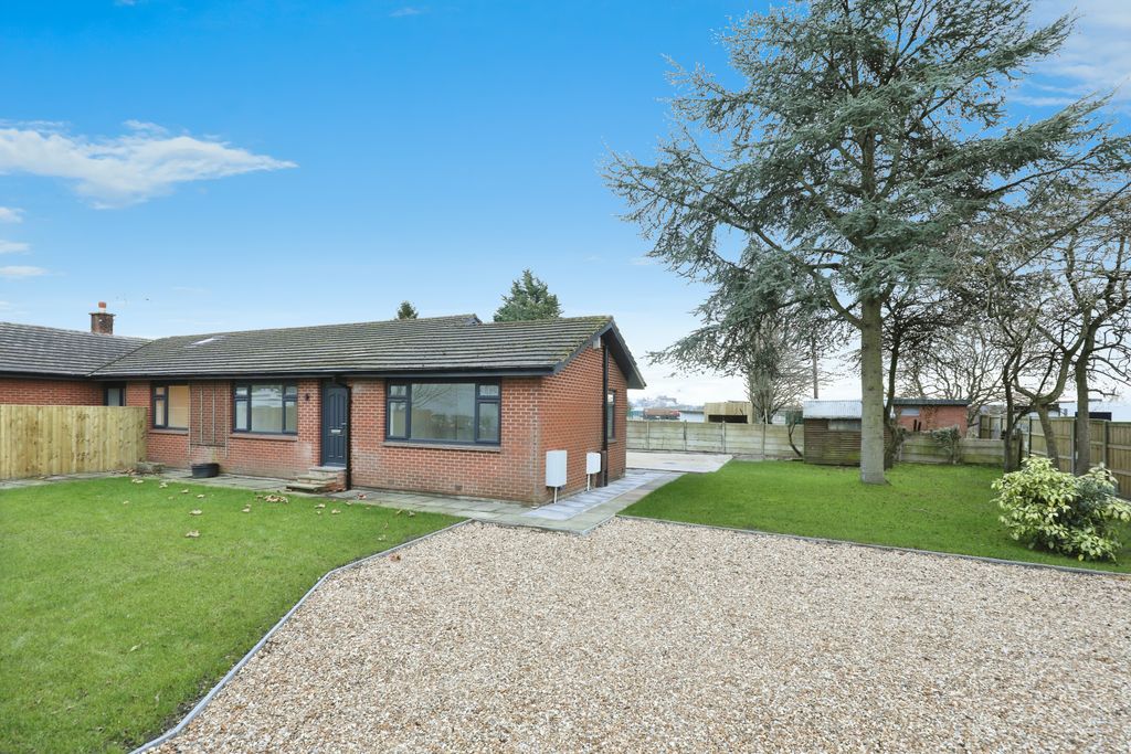 Property photo 1 of 17 Photography