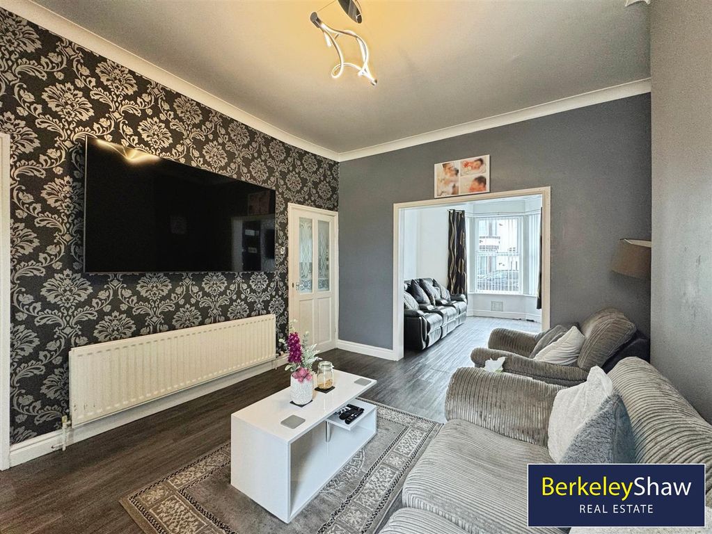 Property photo 3 of 17 Penrhyn Avenue, L21