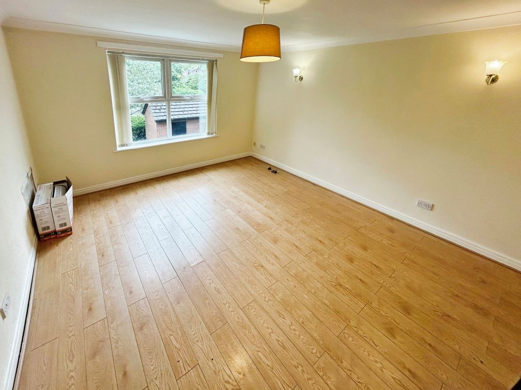 Property photo 3 of 6 Picture No. 02