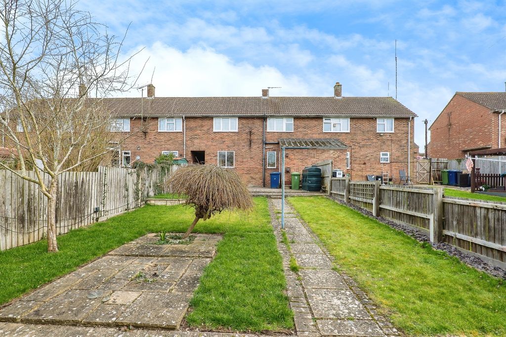 Property photo 1 of 12