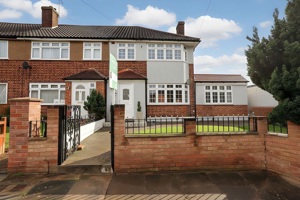 Property photo 1 of 30