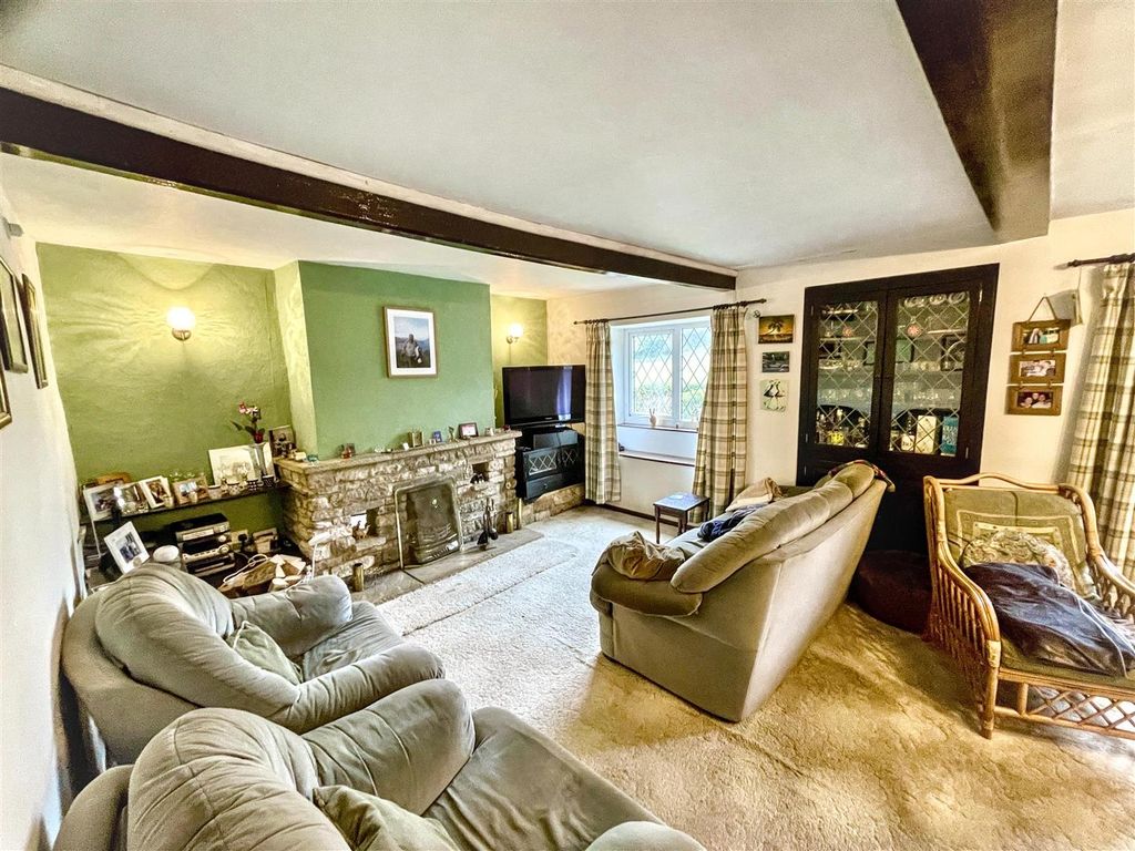 Property photo 2 of 14 Img_0841.Jpg