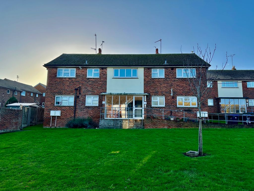 Property photo 1 of 8