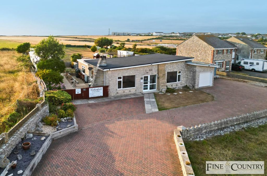 Property photo 1 of 59 d82F9Bef-1F84-4188-A76d-583146Add1Fc.Jpg