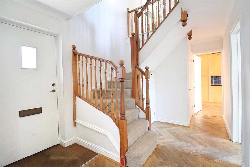 Property photo 3 of 27 Img_4494.Jpg