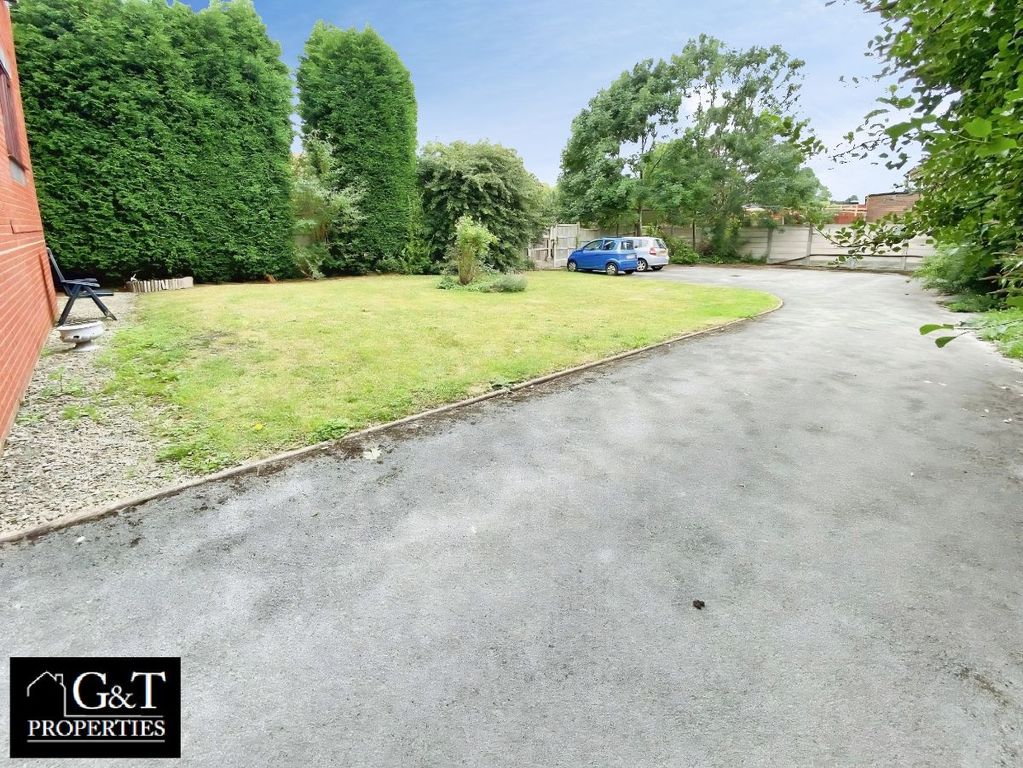 Property photo 3 of 3