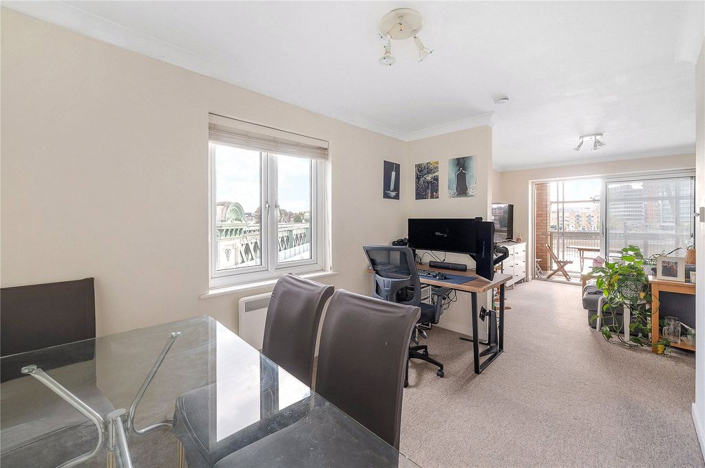 Property photo 3 of 10 Picture No. 06