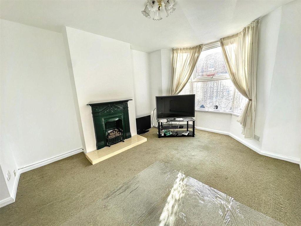 Property photo 2 of 21 47D21B98338C4D6C98D706F10Fa9E8F9_1_102_O.Jpg
