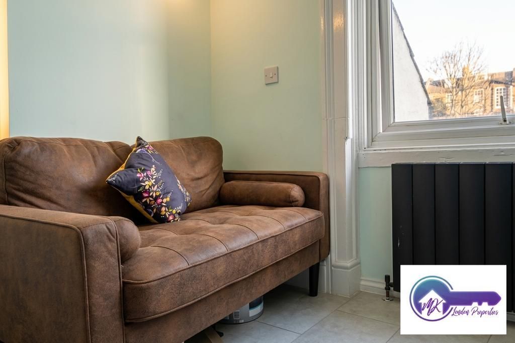 Property photo 3 of 10 Photo 3