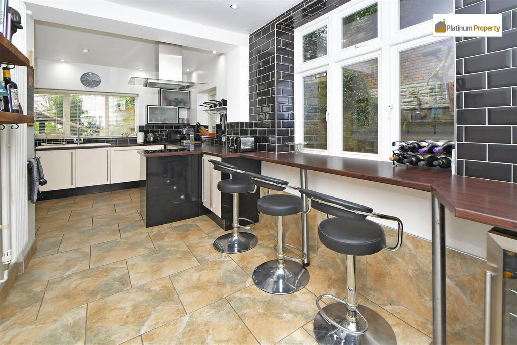 Property photo 2 of 26 Rah_4674.Jpg