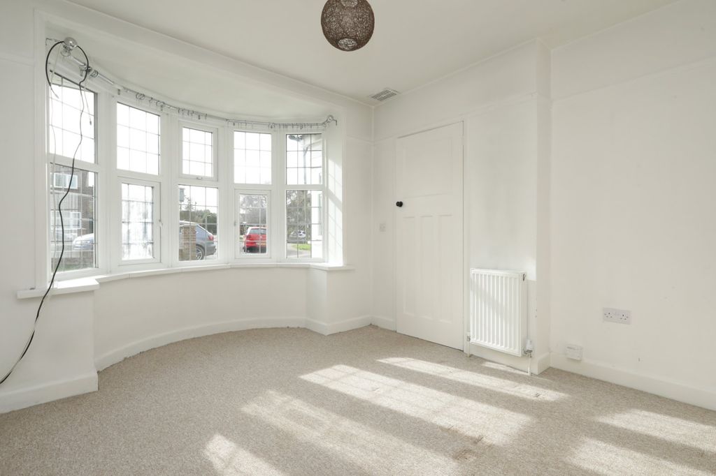 Property photo 2 of 13 Picture 2