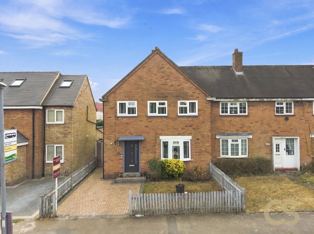 Property photo 1 of 18 5142480