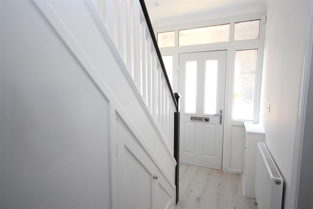 Property photo 2 of 14 Img_5154.Jpg