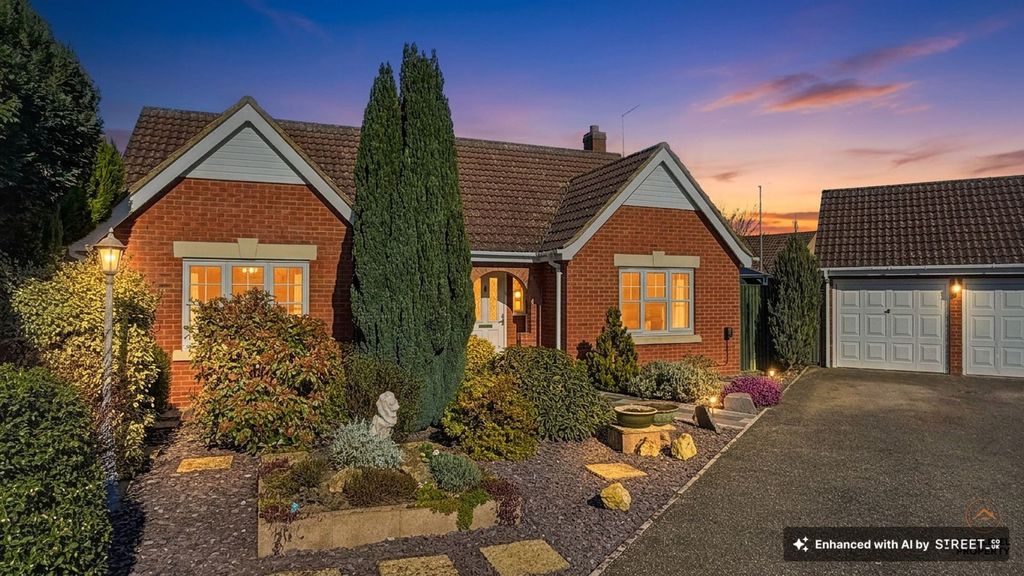 Property photo 1 of 24