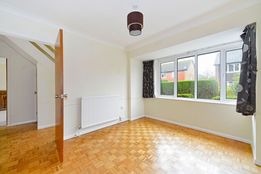 Property photo 3 of 15