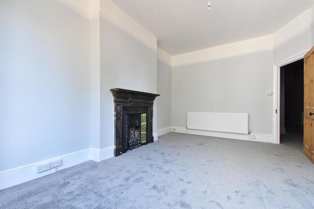 Property photo 3 of 13 Living Room