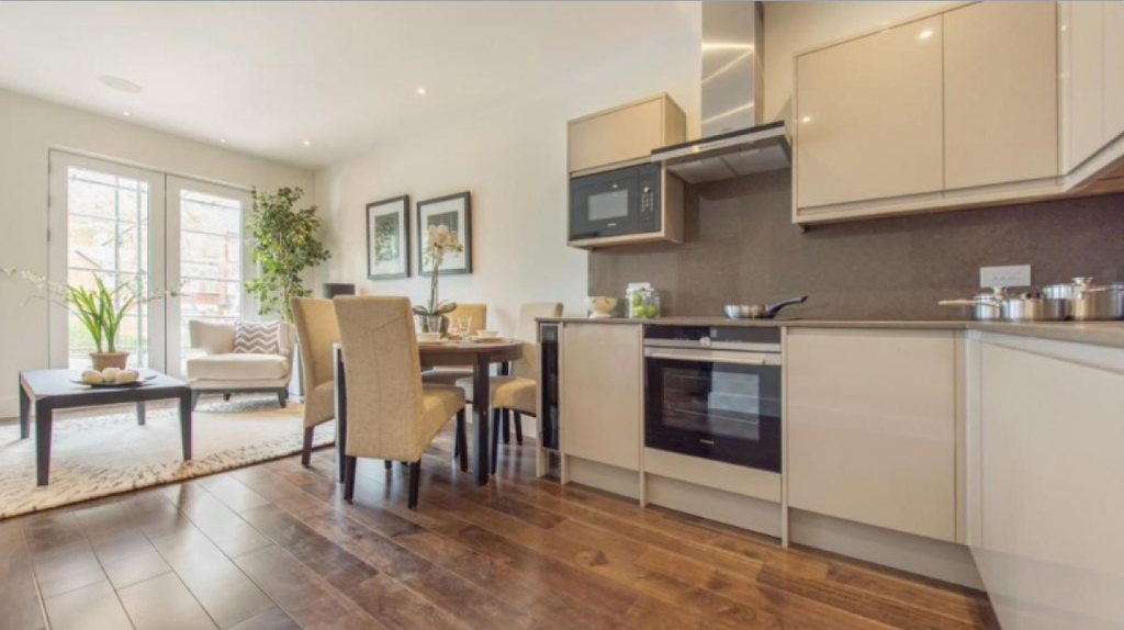 Property photo 3 of 9