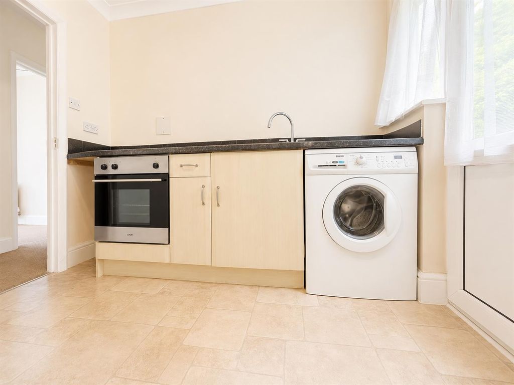Property photo 2 of 13 Bd231872-94Dd-4730-87ba-0A58Af8Ed5Ca.Png