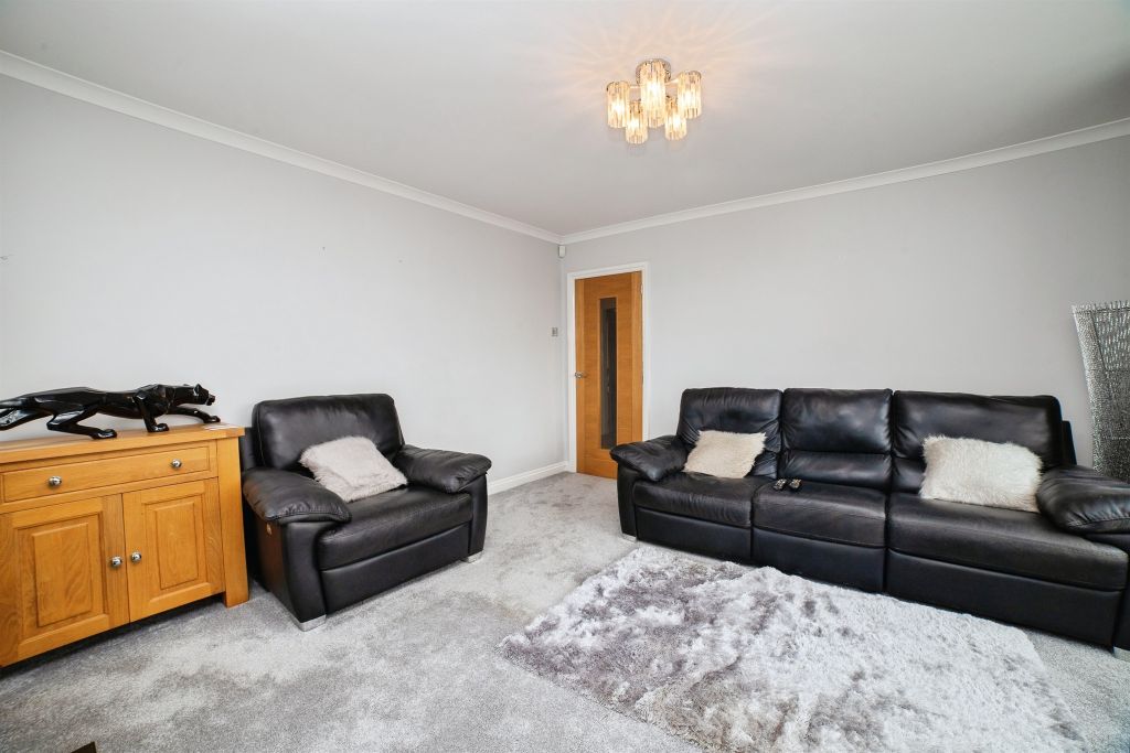 Property photo 3 of 30