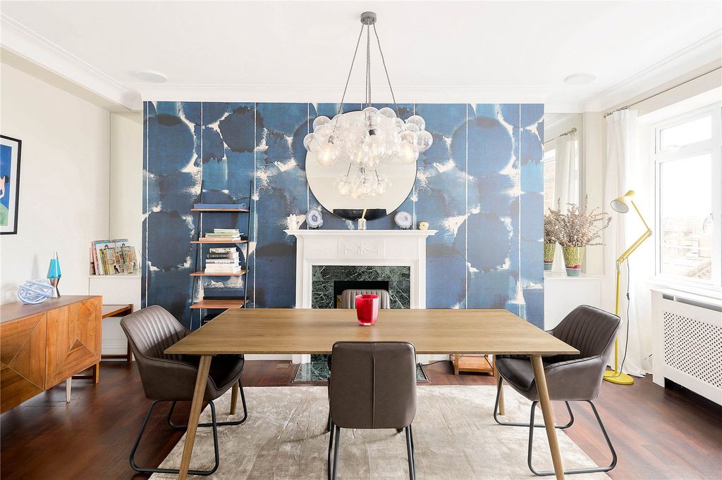 Property photo 2 of 18 Picture No. 33