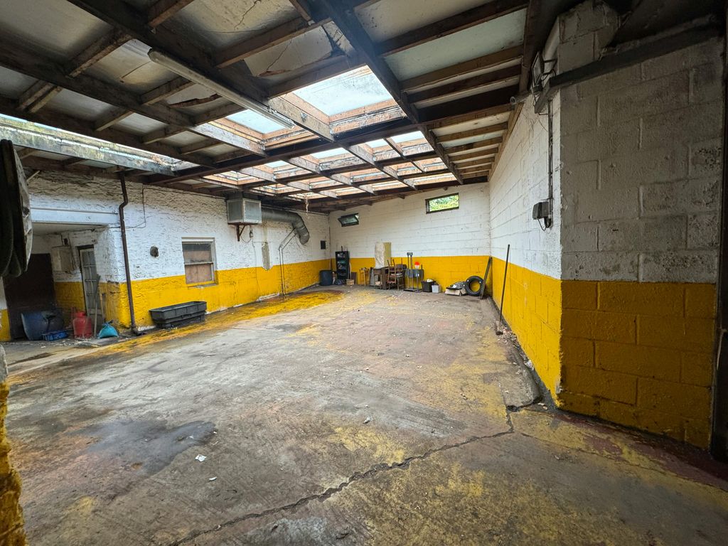 Property photo 3 of 11 Img_0060.Jpg