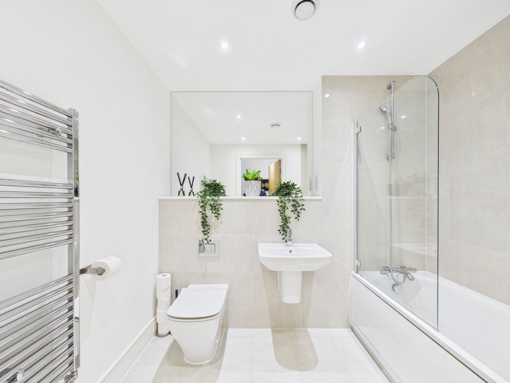 Property photo 3 of 10 Picture No. 07