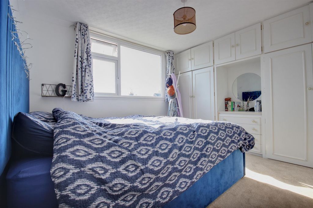 Property photo 2 of 11 Lime Tree (3).Jpg