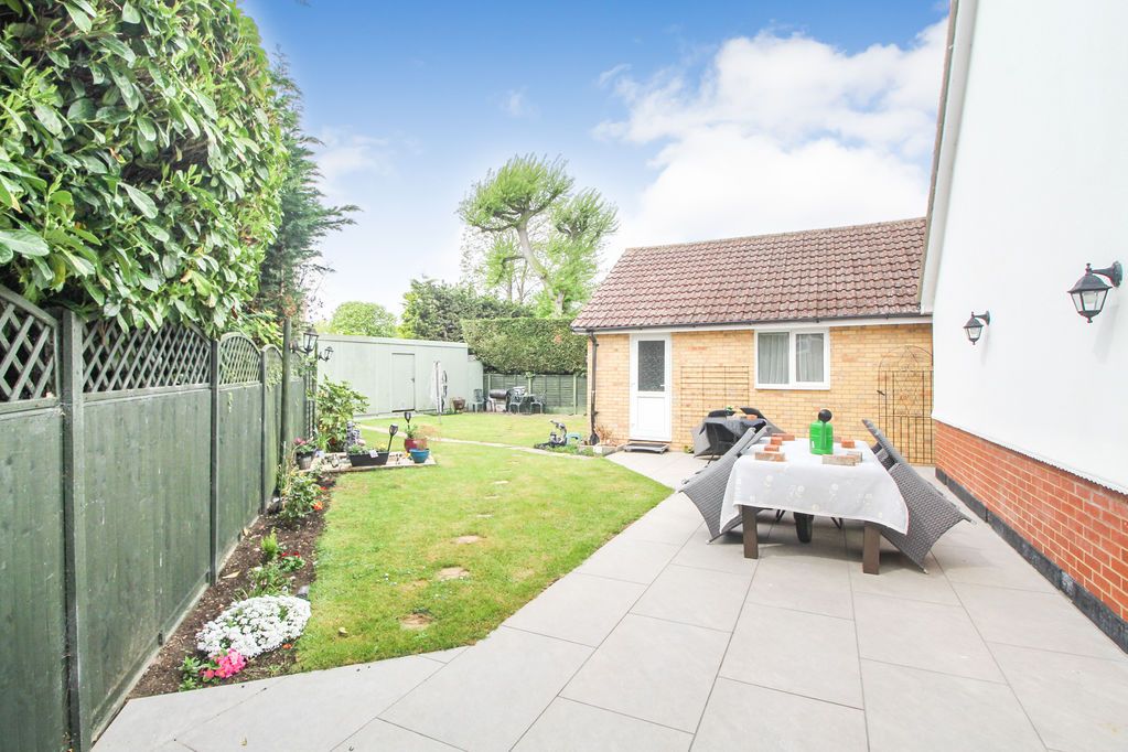 Property photo 2 of 23 Rear Garden