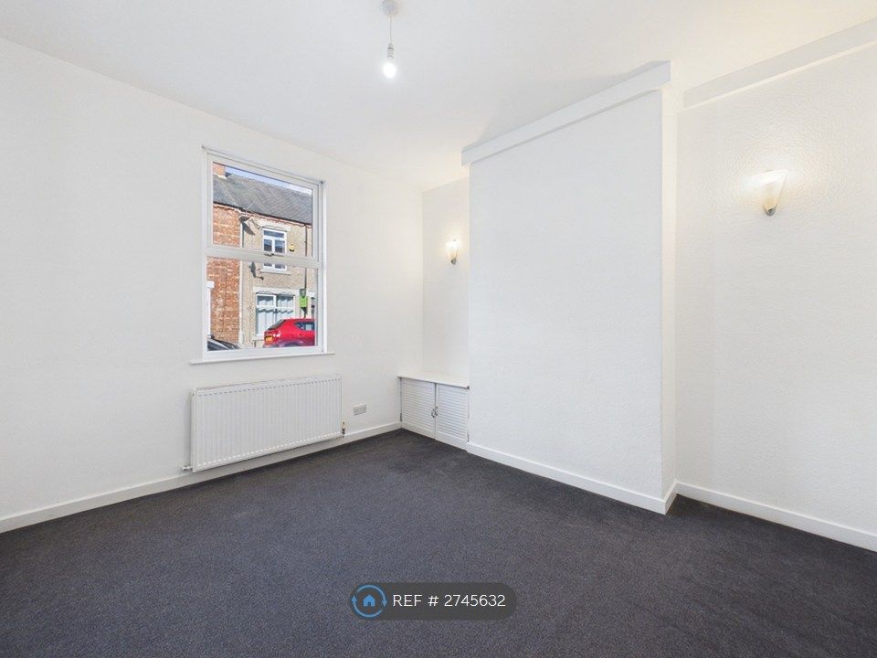 Property photo 3 of 8