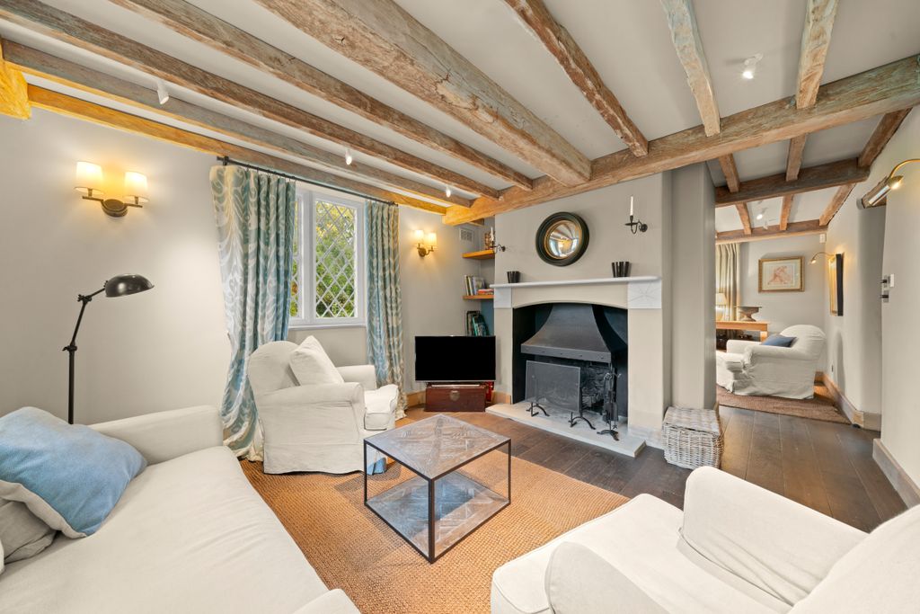 Property photo 3 of 26