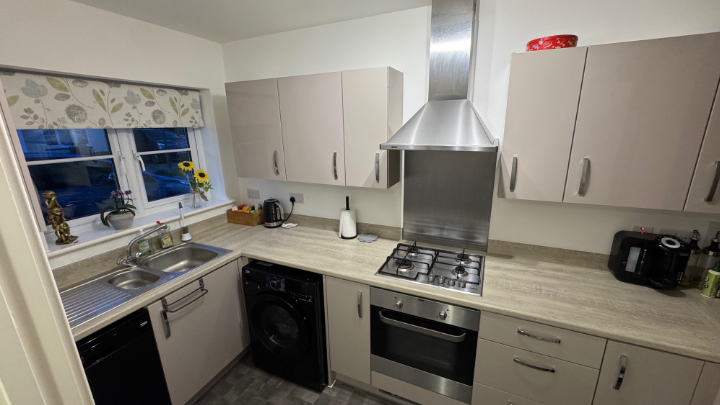 Property photo 2 of 14