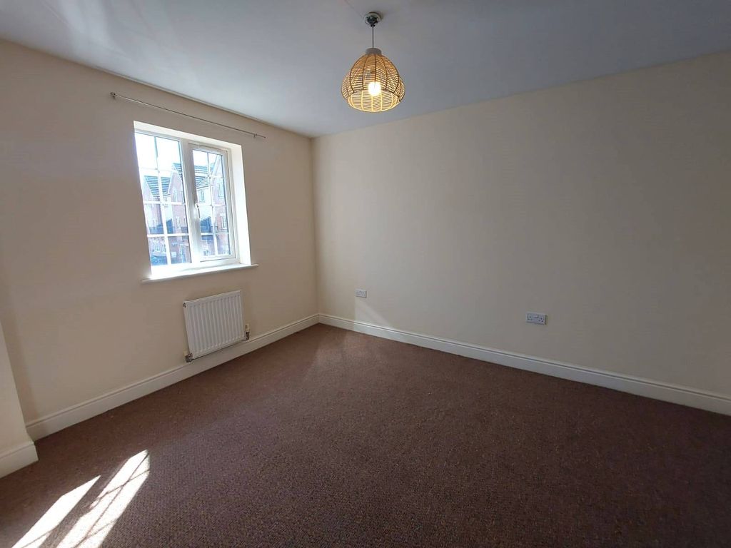 Property photo 3 of 10 Gallery