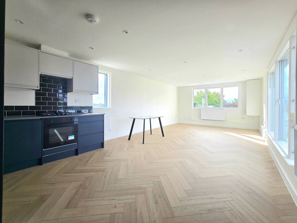 Property photo 1 of 9 1