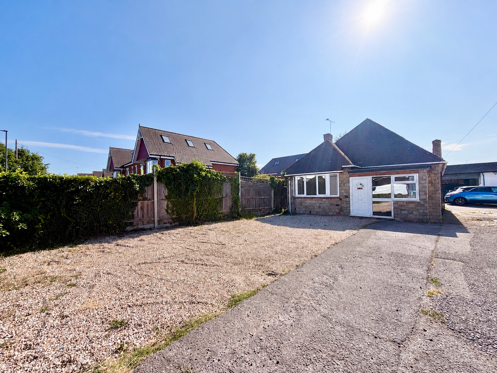Property photo 1 of 13 B19236E3-C58E-4E09-9A71-6465D8052Dd2