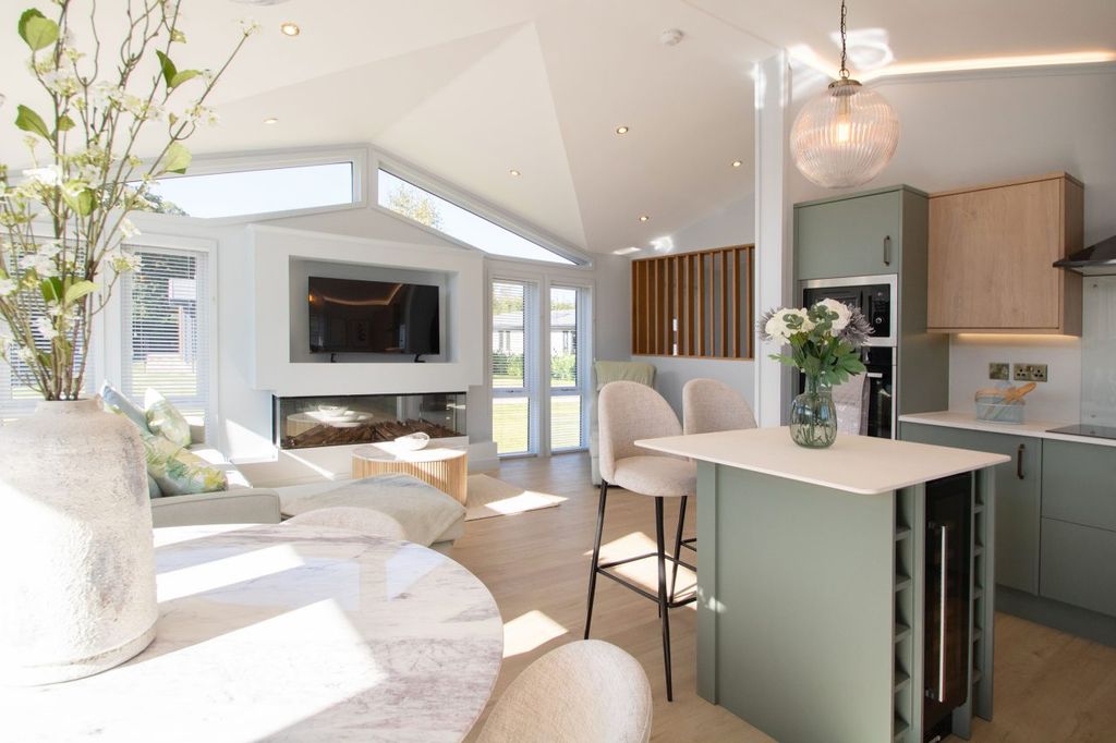 Property photo 3 of 12 Pathfinder Merley October Open Plan.Jpg