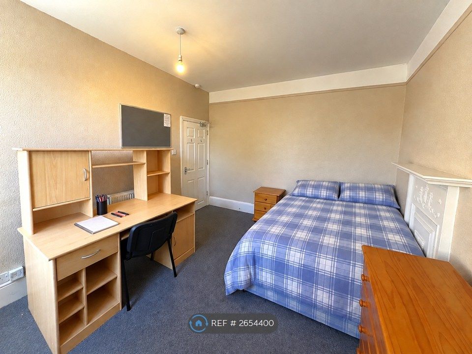 Property photo 3 of 6