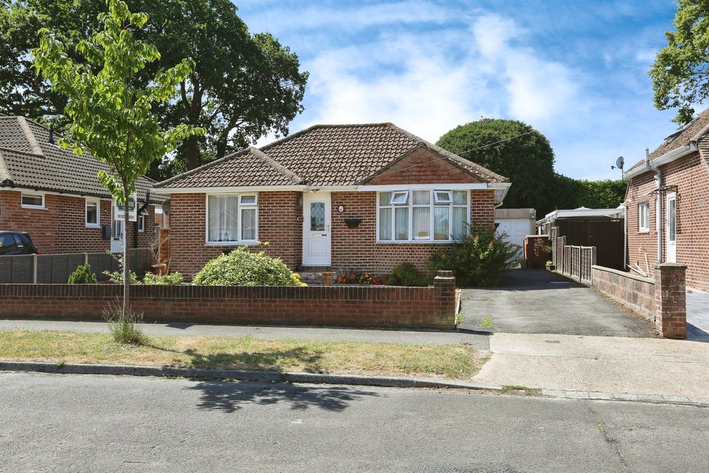 Property photo 1 of 24