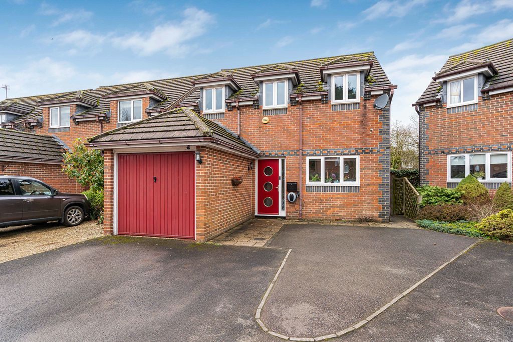 Property photo 1 of 22