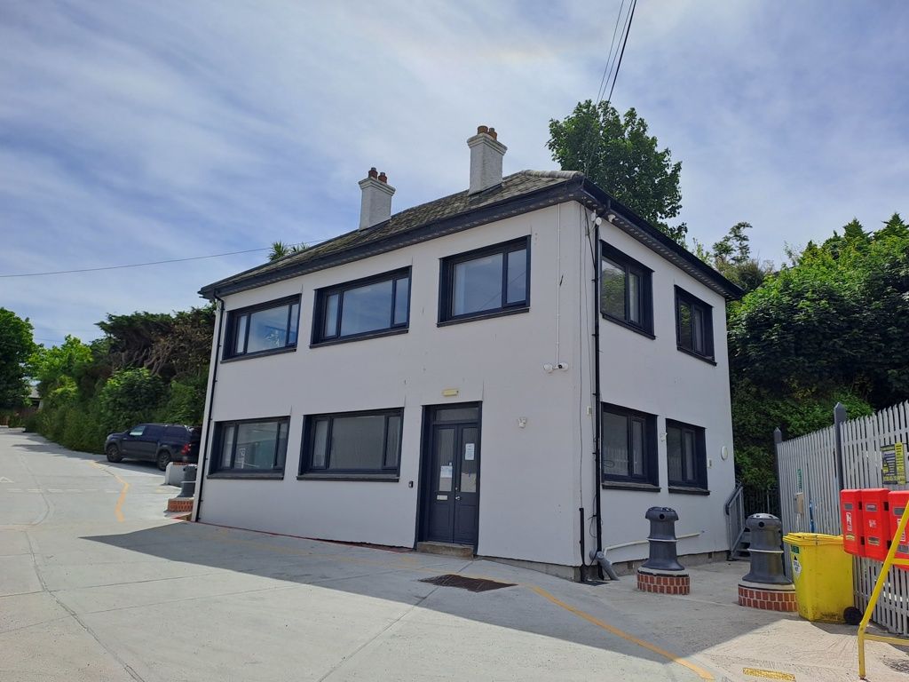 Property photo 1 of 15 Photo 17