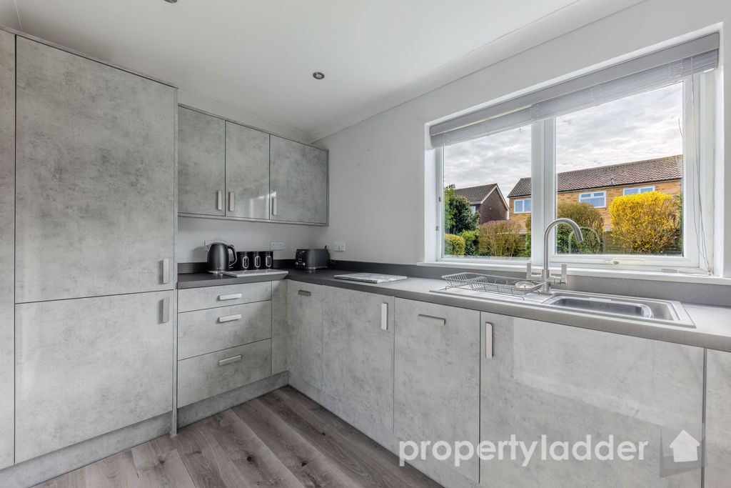 Property photo 3 of 17 Pl-12