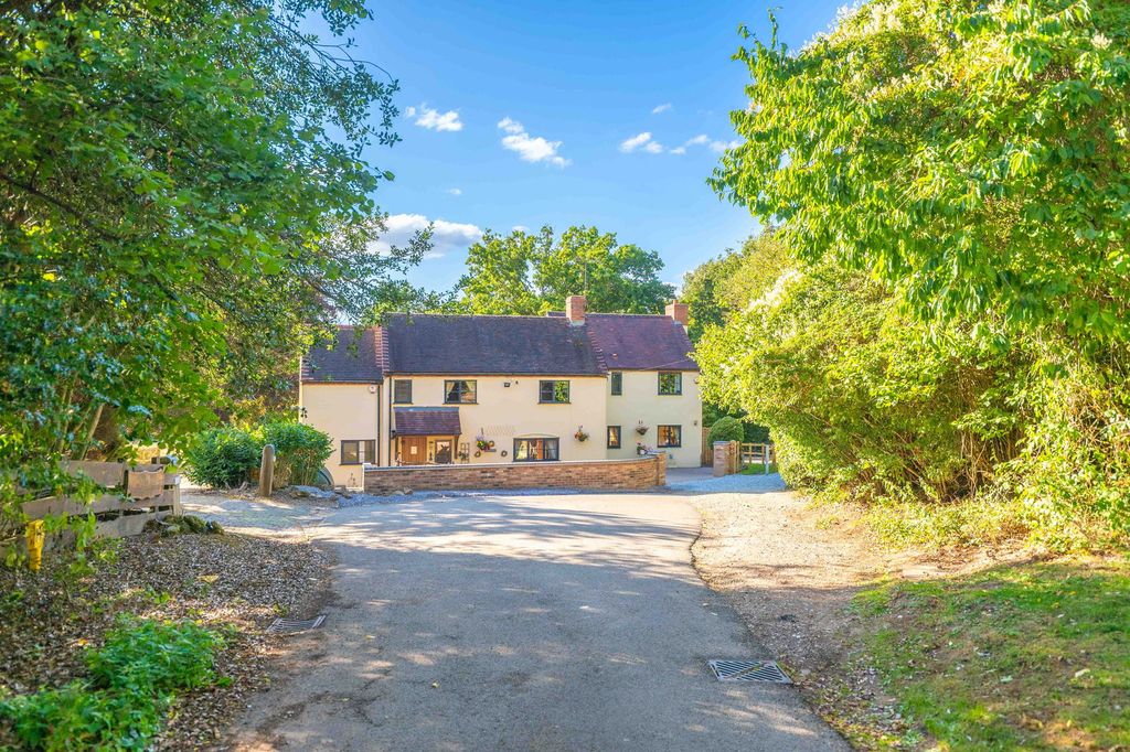 Property photo 1 of 29