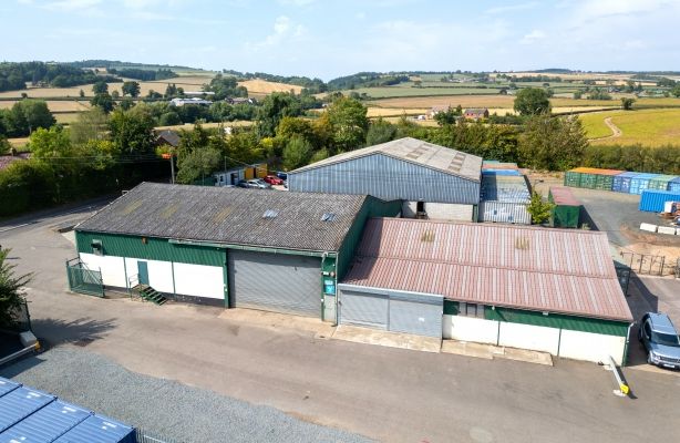 Property photo 2 of 7