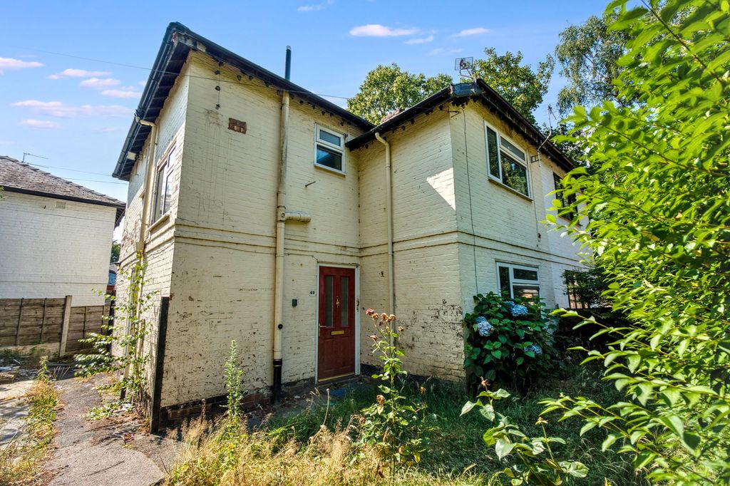 Property photo 1 of 19 49 Winifred Road, Urmston, Manchester M41 5ft
