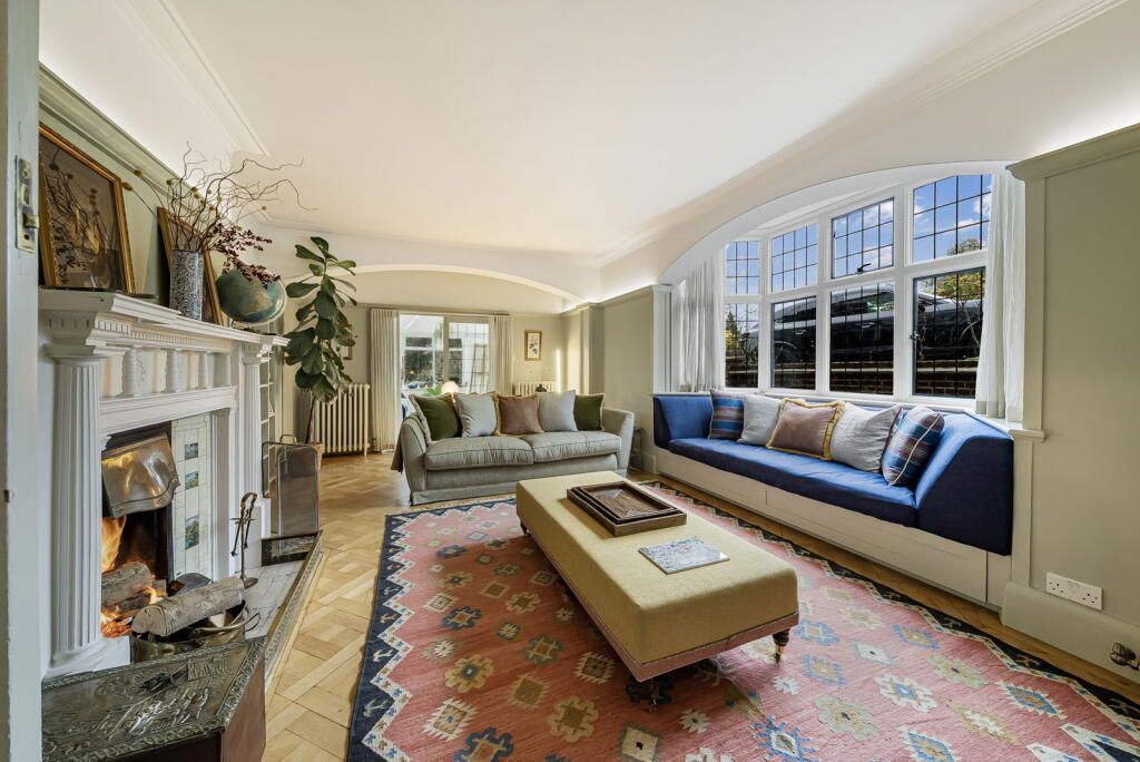 Property photo 1 of 48