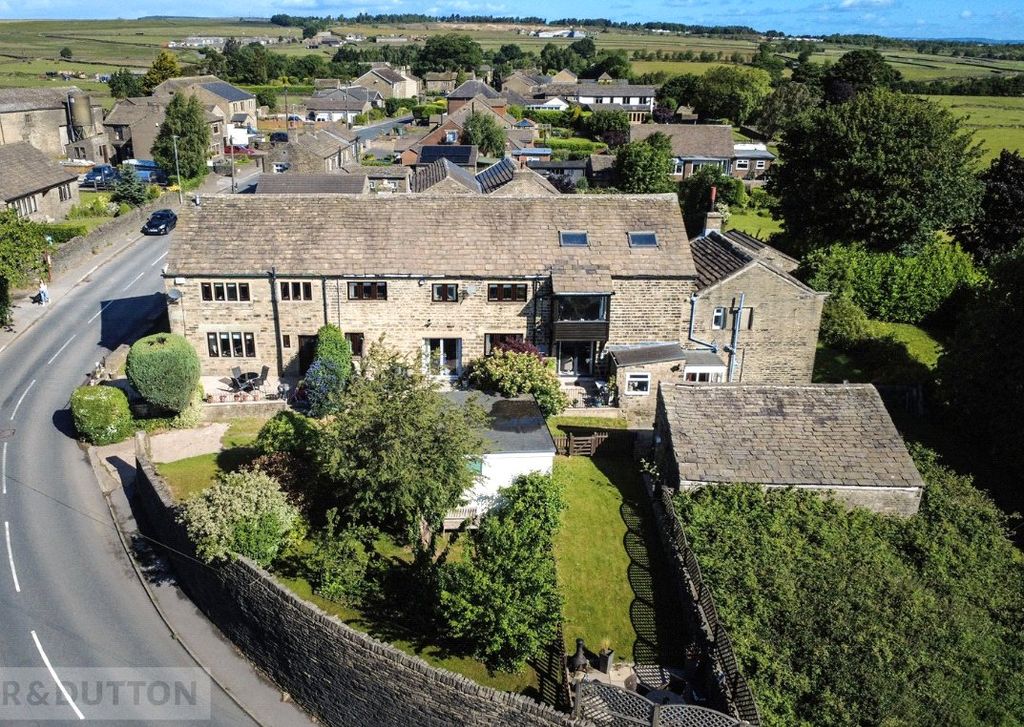 Property photo 1 of 14 Drone