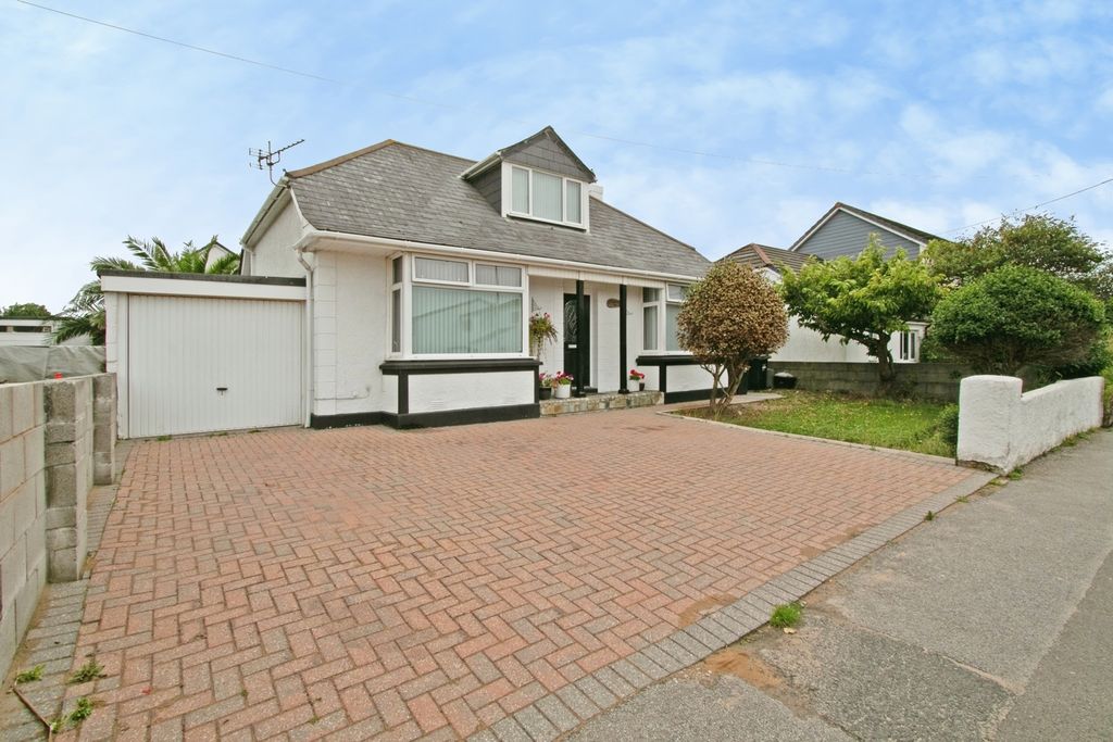 Property photo 1 of 46 Front