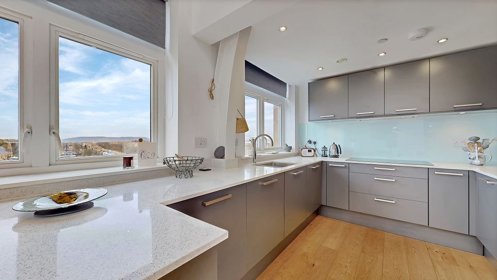 Additional image 8 of 2 bed penthouse for salePenthouse, Old School House, Hillhead G12