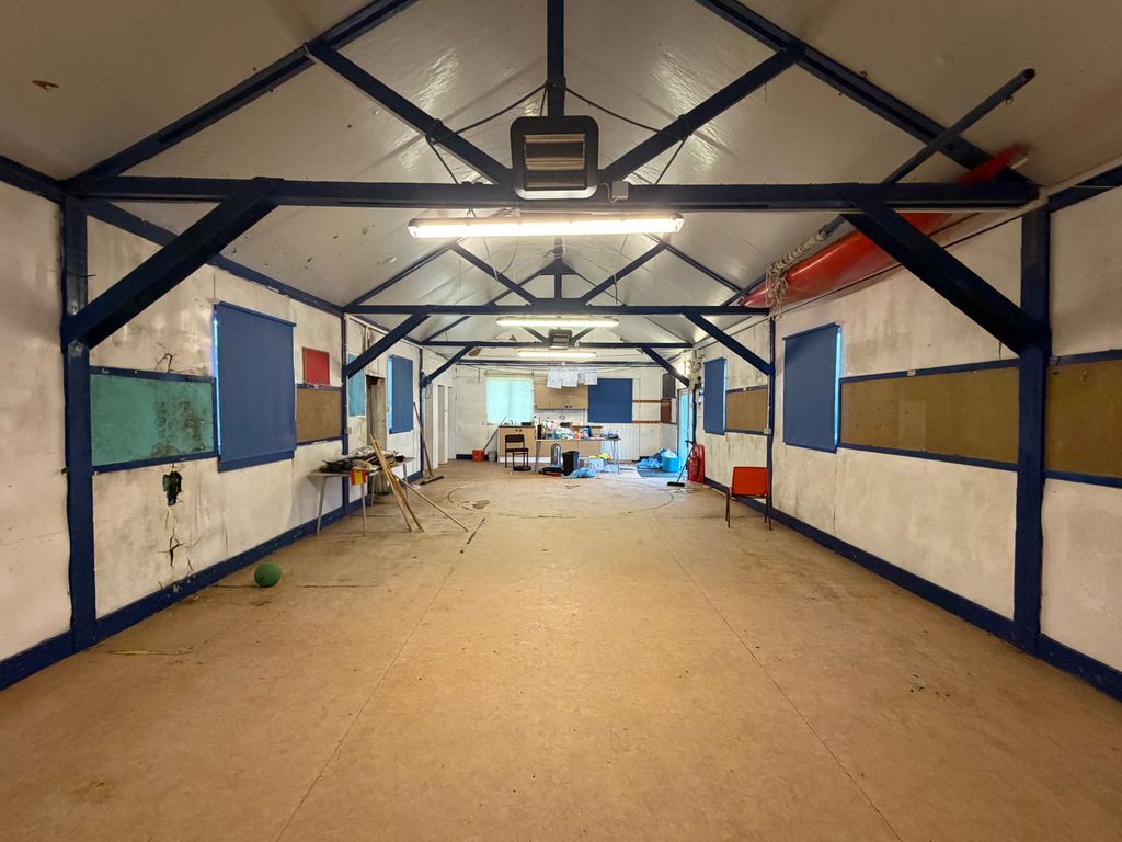 Property photo 2 of 4