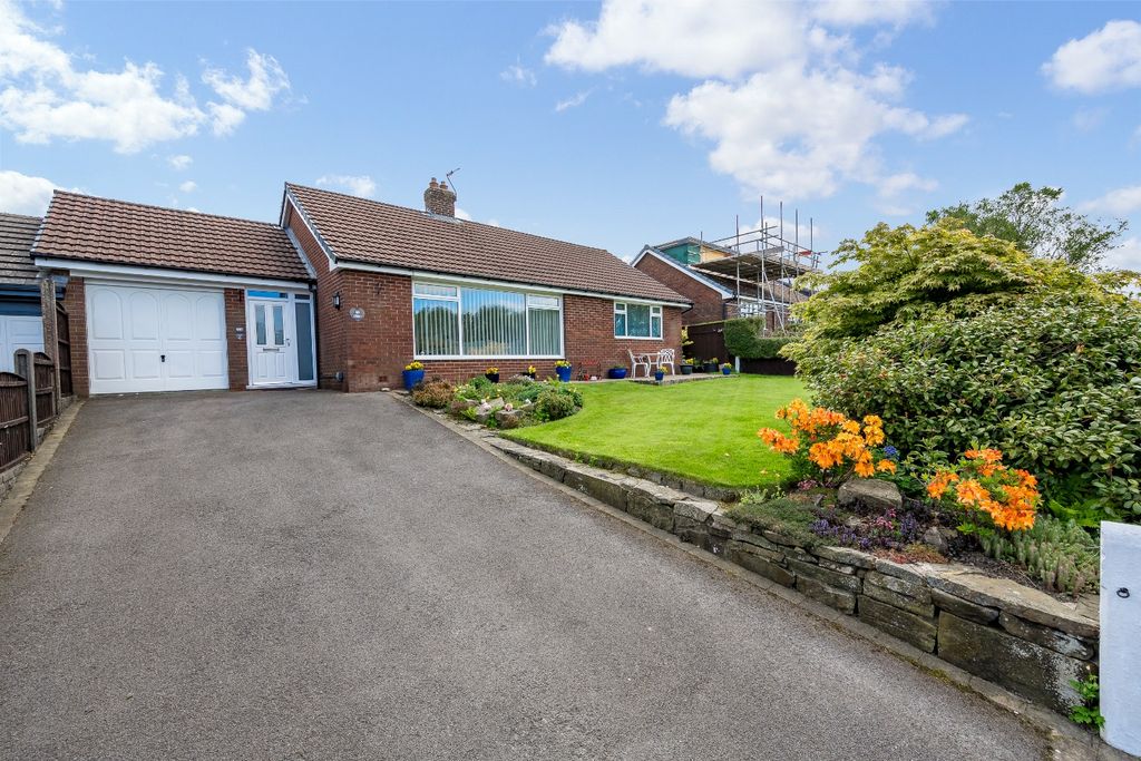 Property photo 1 of 54 3955581