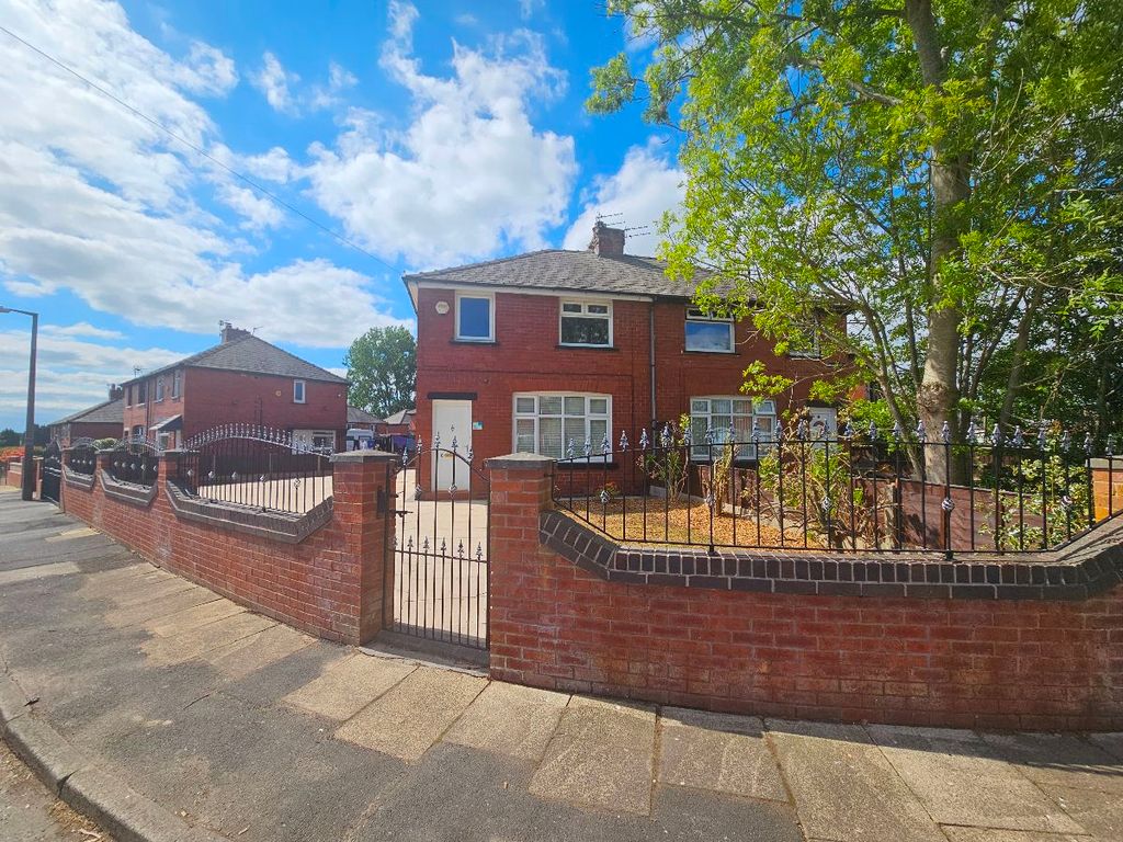 Property photo 1 of 19